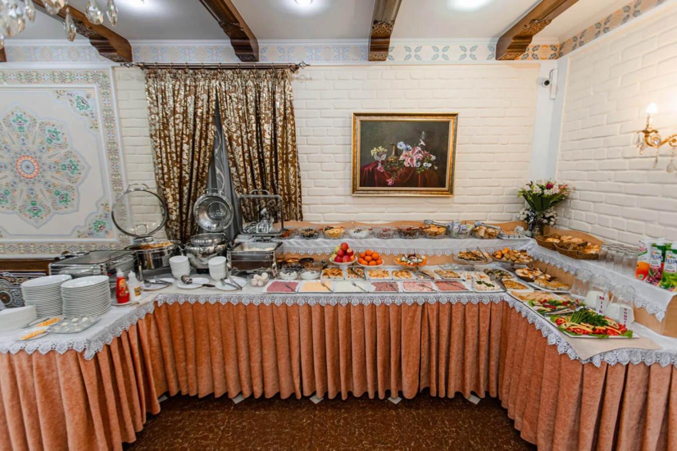 Hotel Grand Samarkand Superior - A Buitenkant foto