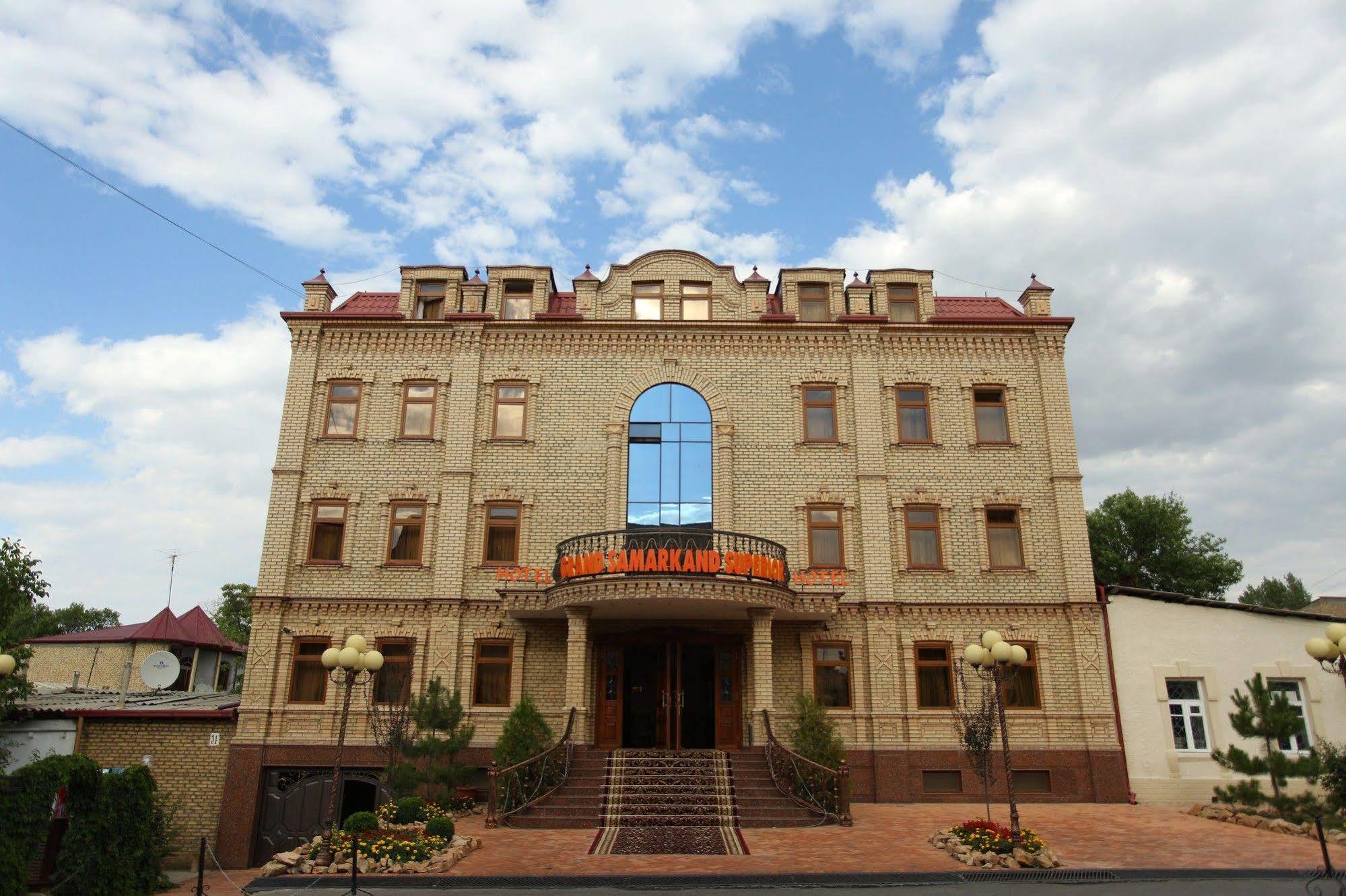 Hotel Grand Samarkand Superior - A Buitenkant foto